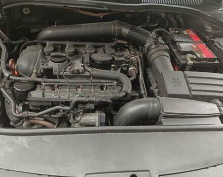 Серый Фольксваген CC / Passat CC, объемом двигателя 2 л и пробегом 124 тыс. км за 9500 $, фото 10 на Automoto.ua