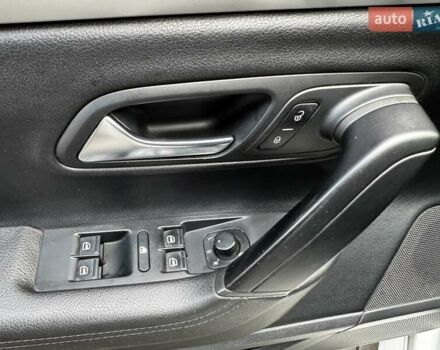 Сірий Фольксваген CC / Passat CC, об'ємом двигуна 1.98 л та пробігом 240 тис. км за 8300 $, фото 21 на Automoto.ua