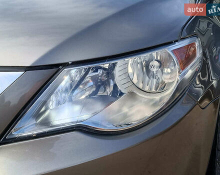 Сірий Фольксваген CC / Passat CC, об'ємом двигуна 2 л та пробігом 215 тис. км за 9490 $, фото 5 на Automoto.ua