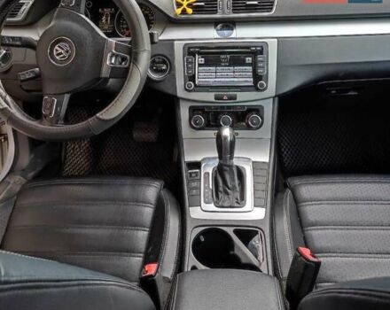 Серый Фольксваген CC / Passat CC, объемом двигателя 2 л и пробегом 292 тыс. км за 8400 $, фото 11 на Automoto.ua