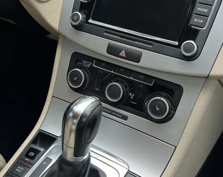 Сірий Фольксваген CC / Passat CC, об'ємом двигуна 1.98 л та пробігом 274 тис. км за 8900 $, фото 15 на Automoto.ua