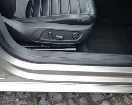 Сірий Фольксваген CC / Passat CC, об'ємом двигуна 2 л та пробігом 280 тис. км за 8000 $, фото 15 на Automoto.ua
