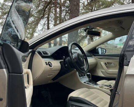Сірий Фольксваген CC / Passat CC, об'ємом двигуна 1.98 л та пробігом 274 тис. км за 8900 $, фото 23 на Automoto.ua
