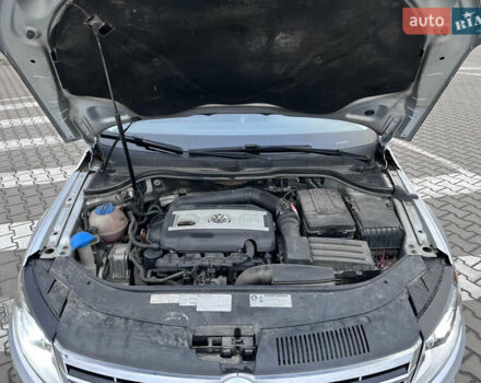 Сірий Фольксваген CC / Passat CC, об'ємом двигуна 1.98 л та пробігом 227 тис. км за 8900 $, фото 11 на Automoto.ua