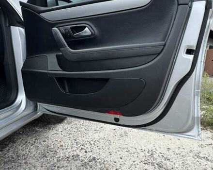 Сірий Фольксваген CC / Passat CC, об'ємом двигуна 1.98 л та пробігом 200 тис. км за 13000 $, фото 21 на Automoto.ua