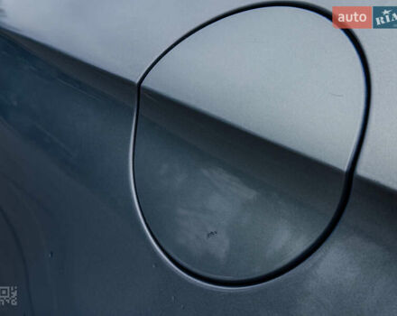 Сірий Фольксваген CC / Passat CC, об'ємом двигуна 1.98 л та пробігом 131 тис. км за 10000 $, фото 21 на Automoto.ua