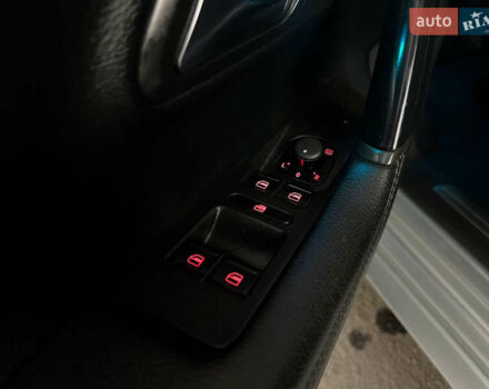 Сірий Фольксваген CC / Passat CC, об'ємом двигуна 1.98 л та пробігом 223 тис. км за 10350 $, фото 8 на Automoto.ua