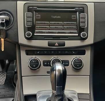 Фольксваген CC / Passat CC 2012 в Каменское - Днепродзержинск на Automoto.ua Серый Фольксваген CC / Passat CC, объемом двигателя 1.97 л и пробегом 91 тыс. км за 16900 $, фото 39 на Automoto.ua