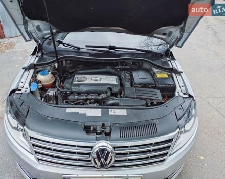 Серый Фольксваген CC / Passat CC, объемом двигателя 2 л и пробегом 163 тыс. км за 11000 $, фото 13 на Automoto.ua