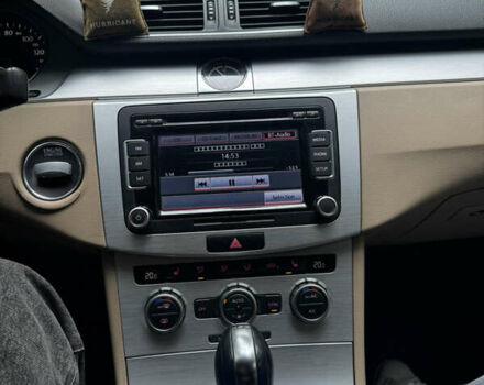 Серый Фольксваген CC / Passat CC, объемом двигателя 2 л и пробегом 177 тыс. км за 9500 $, фото 16 на Automoto.ua