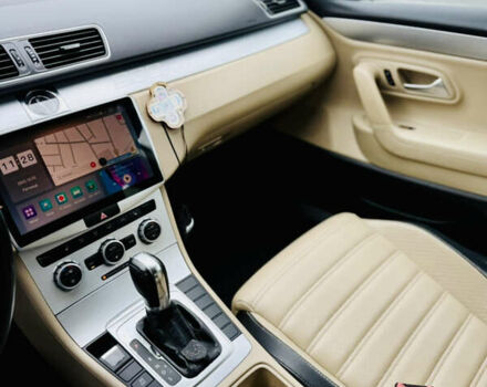 Сірий Фольксваген CC / Passat CC, об'ємом двигуна 1.98 л та пробігом 197 тис. км за 12000 $, фото 7 на Automoto.ua