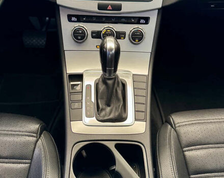 Сірий Фольксваген CC / Passat CC, об'ємом двигуна 1.98 л та пробігом 182 тис. км за 10500 $, фото 18 на Automoto.ua