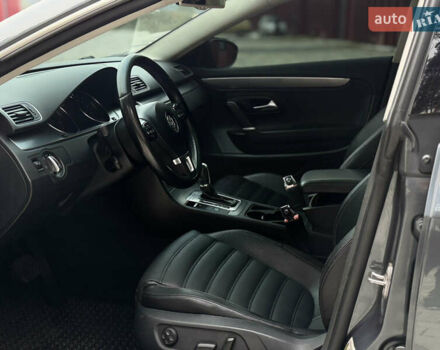 Сірий Фольксваген CC / Passat CC, об'ємом двигуна 1.98 л та пробігом 165 тис. км за 10500 $, фото 13 на Automoto.ua