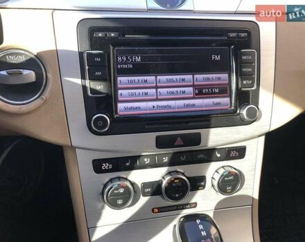 Серый Фольксваген CC / Passat CC, объемом двигателя 2 л и пробегом 224 тыс. км за 9000 $, фото 2 на Automoto.ua
