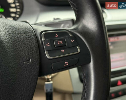 Серый Фольксваген CC / Passat CC, объемом двигателя 1.98 л и пробегом 179 тыс. км за 9999 $, фото 26 на Automoto.ua