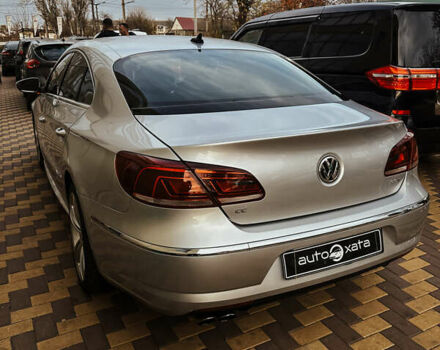 Серый Фольксваген CC / Passat CC, объемом двигателя 2 л и пробегом 344 тыс. км за 13000 $, фото 4 на Automoto.ua