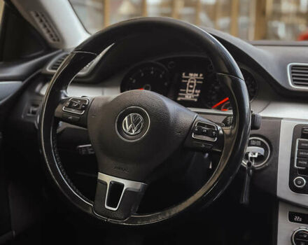 Серый Фольксваген CC / Passat CC, объемом двигателя 2 л и пробегом 344 тыс. км за 13000 $, фото 7 на Automoto.ua