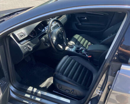 Серый Фольксваген CC / Passat CC, объемом двигателя 1.98 л и пробегом 100 тыс. км за 15000 $, фото 9 на Automoto.ua