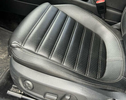 Сірий Фольксваген CC / Passat CC, об'ємом двигуна 1.98 л та пробігом 101 тис. км за 13800 $, фото 8 на Automoto.ua