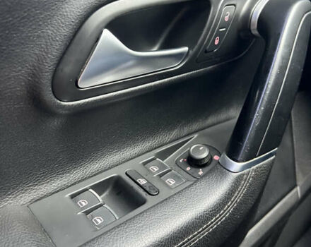 Сірий Фольксваген CC / Passat CC, об'ємом двигуна 1.98 л та пробігом 101 тис. км за 13800 $, фото 12 на Automoto.ua