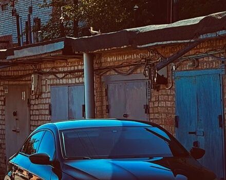 Серый Фольксваген CC, объемом двигателя 2 л и пробегом 188 тыс. км за 10000 $, фото 1 на Automoto.ua