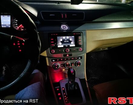 Серый Фольксваген CC, объемом двигателя 3.6 л и пробегом 187 тыс. км за 13500 $, фото 5 на Automoto.ua