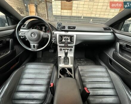 Серый Фольксваген CC / Passat CC, объемом двигателя 1.98 л и пробегом 152 тыс. км за 12000 $, фото 1 на Automoto.ua