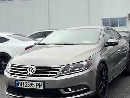 Серый Фольксваген CC / Passat CC, объемом двигателя 1.98 л и пробегом 197 тыс. км за 12000 $, фото 1 на Automoto.ua
