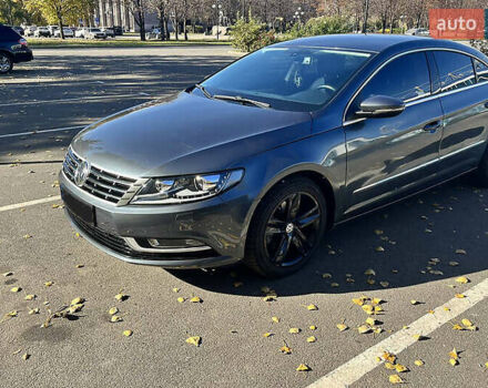 Серый Фольксваген CC / Passat CC, объемом двигателя 1.98 л и пробегом 158 тыс. км за 10000 $, фото 1 на Automoto.ua
