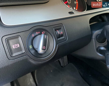 Синий Фольксваген CC / Passat CC, объемом двигателя 1.98 л и пробегом 255 тыс. км за 7777 $, фото 41 на Automoto.ua