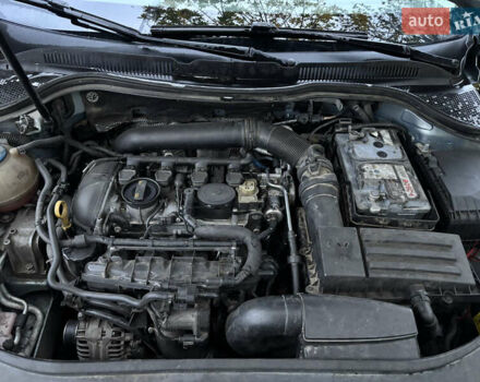 Синий Фольксваген CC / Passat CC, объемом двигателя 1.98 л и пробегом 350 тыс. км за 9500 $, фото 11 на Automoto.ua