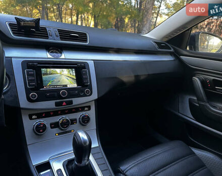 Фольксваген CC / Passat CC 2012 в Николаеве на Automoto.ua Синий Фольксваген CC / Passat CC, объемом двигателя 1.98 л и пробегом 178 тыс. км за 12700 $, фото 38 на Automoto.ua