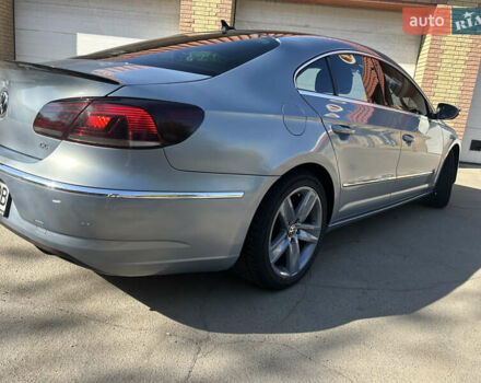Синий Фольксваген CC / Passat CC, объемом двигателя 2 л и пробегом 305 тыс. км за 12000 $, фото 7 на Automoto.ua