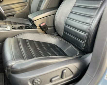 Синій Фольксваген CC / Passat CC, об'ємом двигуна 1.98 л та пробігом 165 тис. км за 10950 $, фото 11 на Automoto.ua
