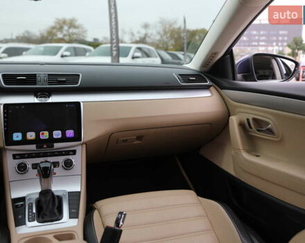 Синий Фольксваген CC / Passat CC, объемом двигателя 1.98 л и пробегом 120 тыс. км за 11000 $, фото 12 на Automoto.ua