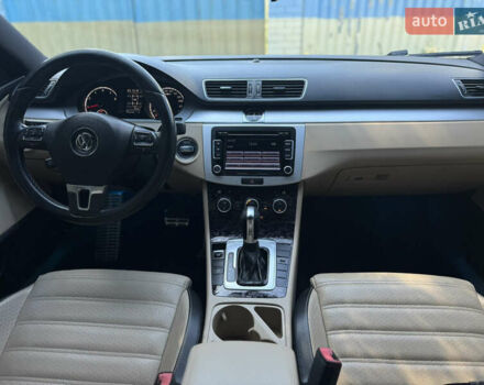 Синій Фольксваген CC / Passat CC, об'ємом двигуна 2 л та пробігом 270 тис. км за 9490 $, фото 8 на Automoto.ua