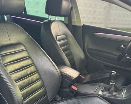 Синий Фольксваген CC / Passat CC, объемом двигателя 2 л и пробегом 267 тыс. км за 13500 $, фото 18 на Automoto.ua