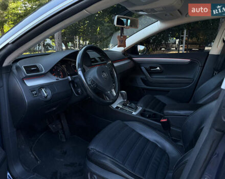 Синий Фольксваген CC / Passat CC, объемом двигателя 1.98 л и пробегом 225 тыс. км за 9700 $, фото 9 на Automoto.ua
