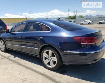 Синий Фольксваген CC / Passat CC, объемом двигателя 2 л и пробегом 133 тыс. км за 3000 $, фото 10 на Automoto.ua