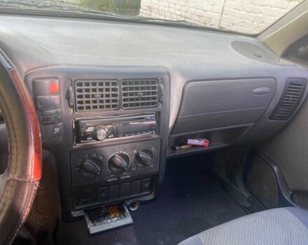 Фольксваген Кадди 1998 в Миргороде на Automoto.ua Белый Фольксваген Кадди, объемом двигателя 1.4 л и пробегом 157 тыс. км за 1500 $, фото 5 на Automoto.ua