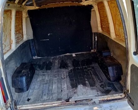 Белый Фольксваген Кадди, объемом двигателя 1.9 л и пробегом 100 тыс. км за 2500 $, фото 4 на Automoto.ua