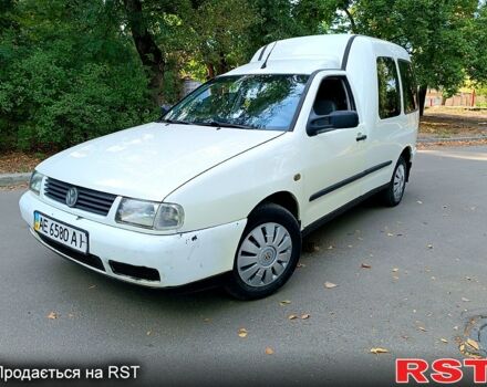 Белый Фольксваген Кадди, объемом двигателя 1.4 л и пробегом 260 тыс. км за 2450 $, фото 1 на Automoto.ua