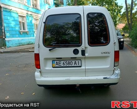 Белый Фольксваген Кадди, объемом двигателя 1.4 л и пробегом 260 тыс. км за 2450 $, фото 4 на Automoto.ua