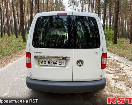 Белый Фольксваген Кадди, объемом двигателя 2 л и пробегом 320 тыс. км за 4400 $, фото 4 на Automoto.ua