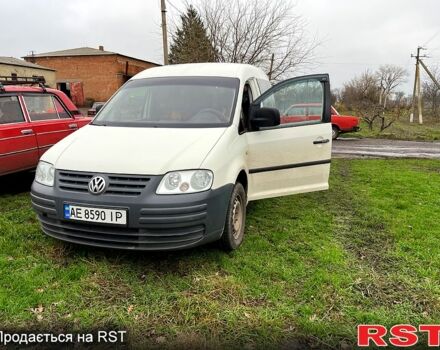 Белый Фольксваген Кадди, объемом двигателя 2 л и пробегом 315 тыс. км за 3500 $, фото 6 на Automoto.ua