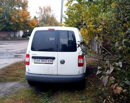 Белый Фольксваген Кадди, объемом двигателя 2 л и пробегом 300 тыс. км за 2600 $, фото 1 на Automoto.ua