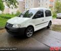 Белый Фольксваген Кадди, объемом двигателя 1.4 л и пробегом 345 тыс. км за 5150 $, фото 1 на Automoto.ua
