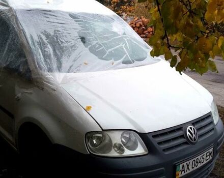 Белый Фольксваген Кадди, объемом двигателя 2 л и пробегом 300 тыс. км за 2600 $, фото 2 на Automoto.ua