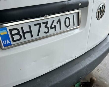 Белый Фольксваген Кадди, объемом двигателя 2 л и пробегом 400 тыс. км за 3600 $, фото 44 на Automoto.ua