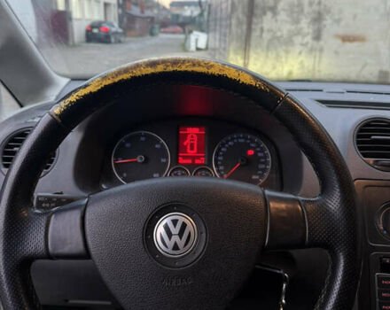 Белый Фольксваген Кадди, объемом двигателя 1.9 л и пробегом 452 тыс. км за 5500 $, фото 7 на Automoto.ua